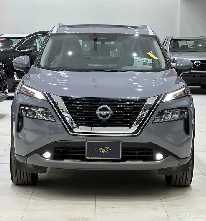 نيسان إكس تريل SV بلس 2