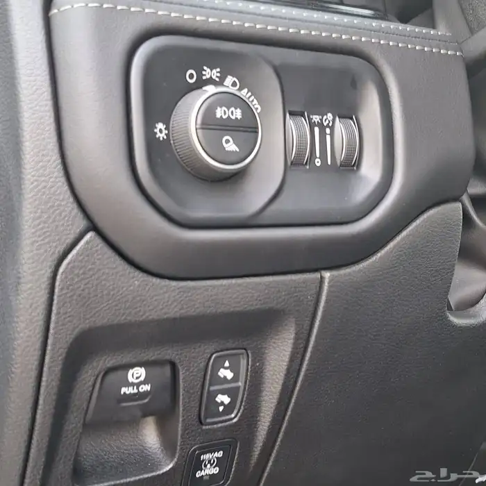 دودج رام لميتد 2025 خليجي السعر 290 شامل الضريبه 31