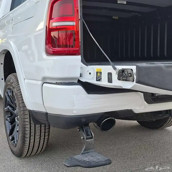 دودج رام لميتد 2025 خليجي السعر 290 شامل الضريبه 10