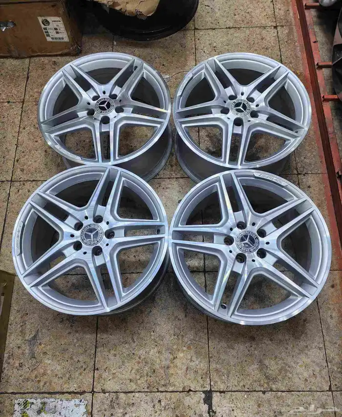 جنوط مرسيدس C200 مقاس 18 اصلي وكاله موديل 2014 3