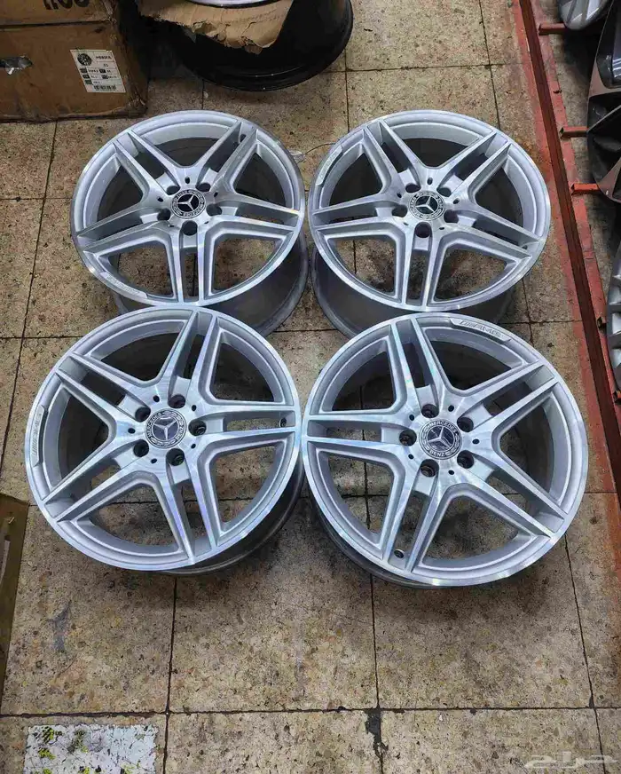 جنوط مرسيدس C200 مقاس 18 اصلي وكاله موديل 2014 4