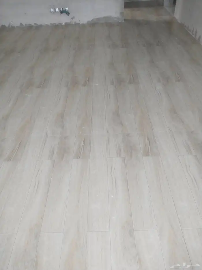 امجد باكستاني شغل بلاط و تكسير و ترميم شغل مظبوط سعر معقول 0