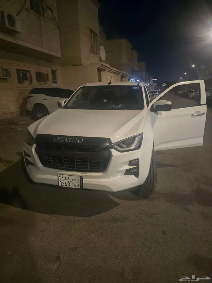 ايسوزو ديماكس 2022 2