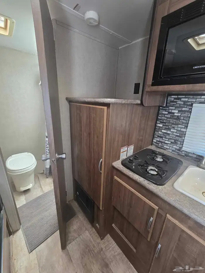 للبيع كرفان مع سيارة 5