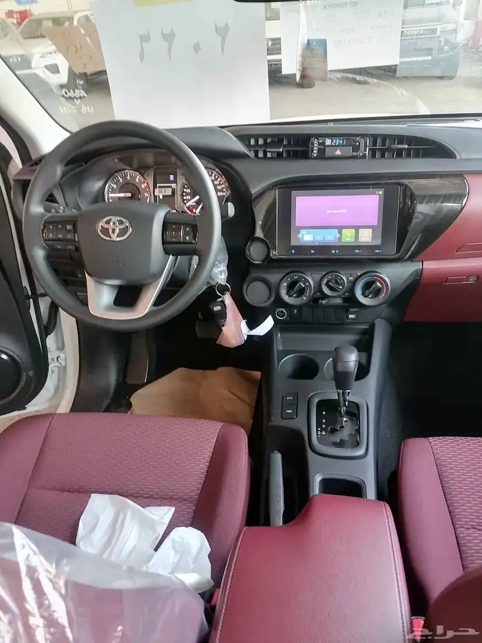 هايلوكس غمارتين بنزين GLX أتوماتيك بدون دبل موديل 2026 8