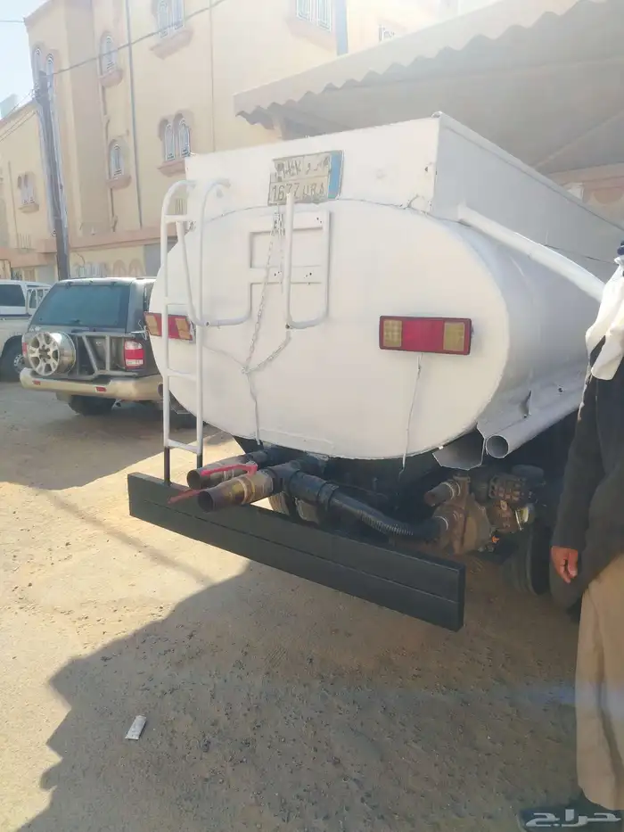 دينا ميتسوبيشي 2000 2