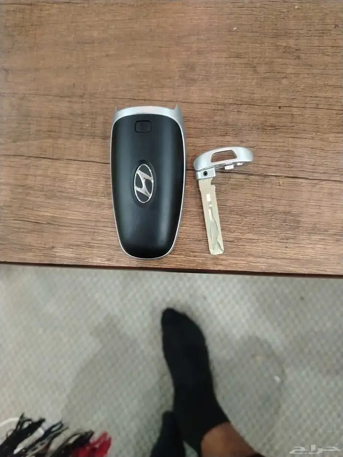 مفتاح ازيرا كامل للبيع 1