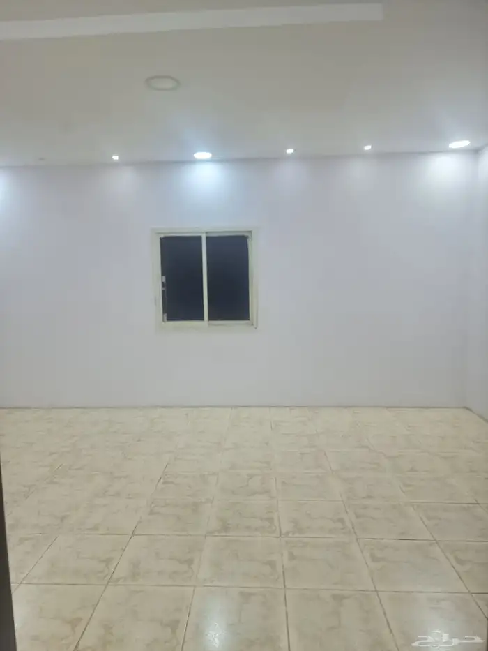 للاجار شثة حي بدر خمس غرف 2