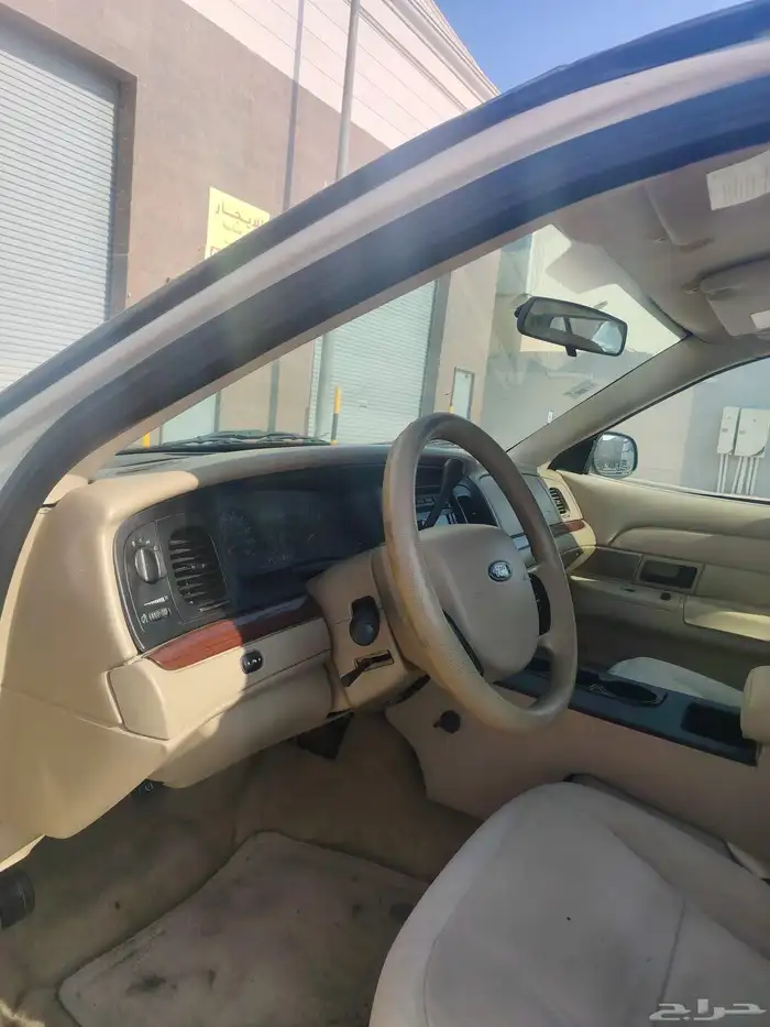 فورد فكتوريا سعودي 7