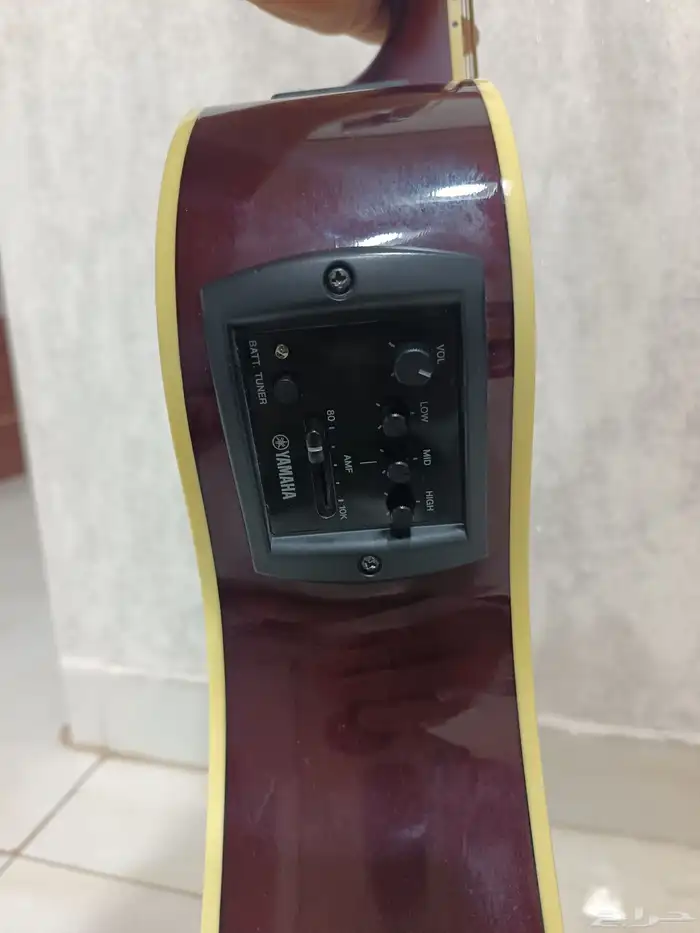 قيتار كهرباء للبيع ممتاز جديد استخدام بسيط 1