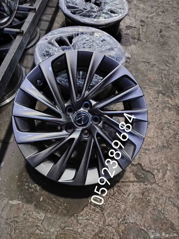 جنوط لكزس مقاس 18 موديل 2023 فل es350 اصلي وكاله 1