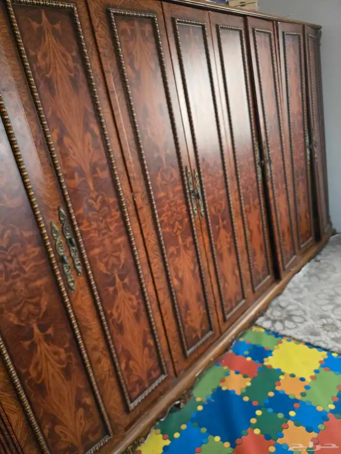 دولاب للبيع 0