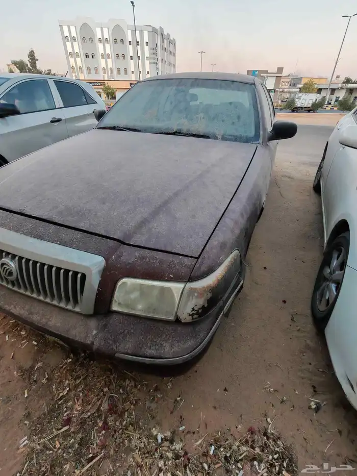 فورد جراند ماركيز 2004 تشليح قطع 7