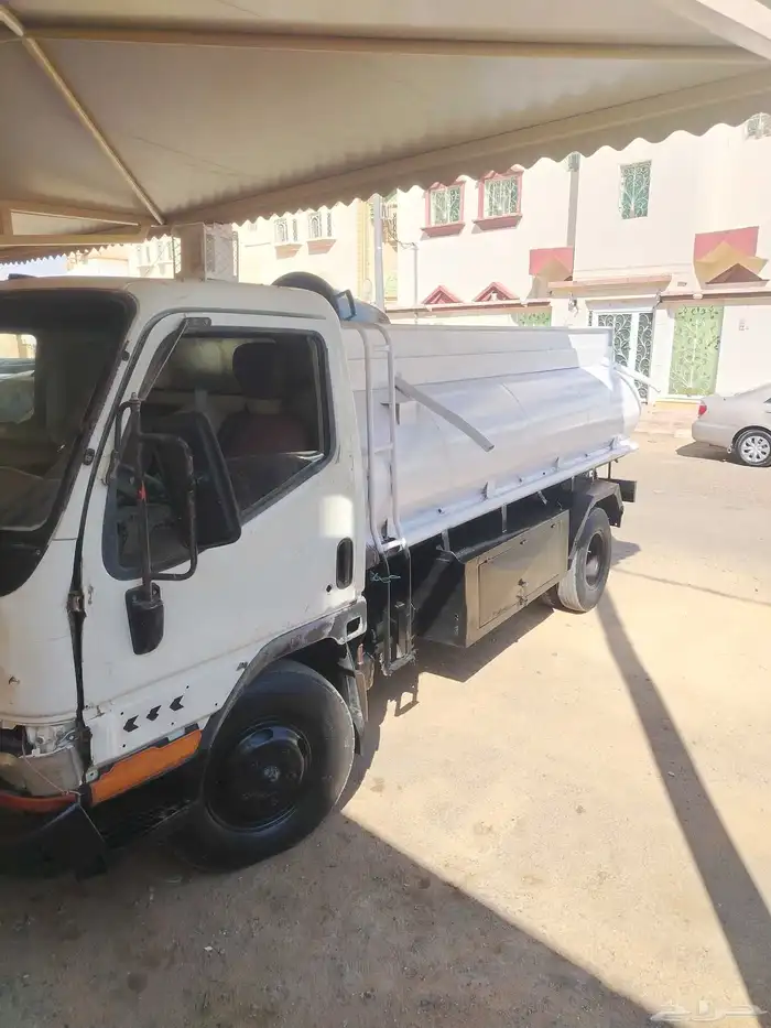 دينا ميتسوبيشي 2000 1