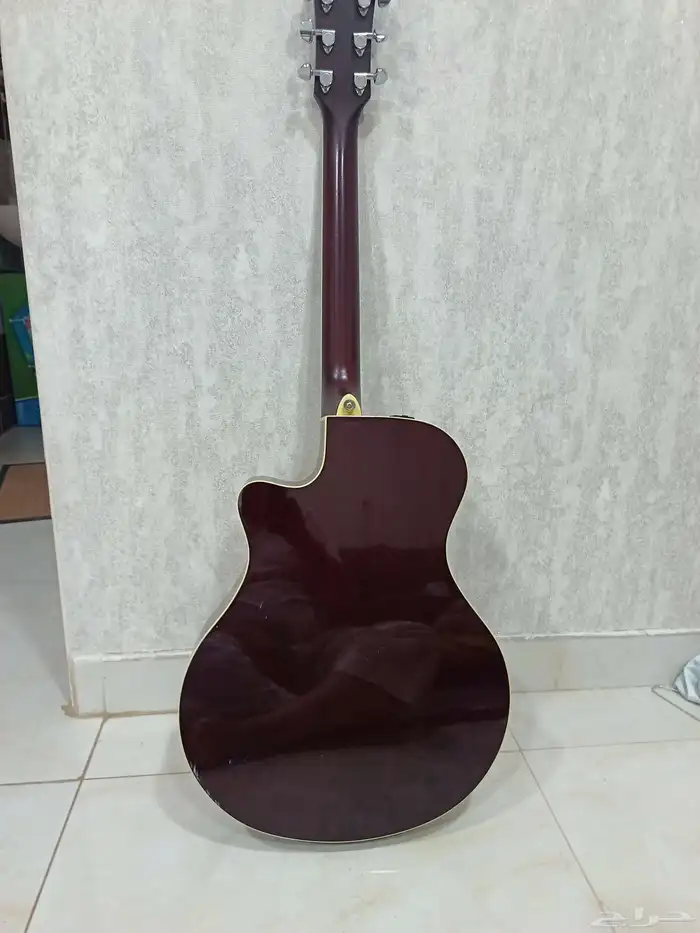 قيتار كهرباء للبيع ممتاز جديد استخدام بسيط 2