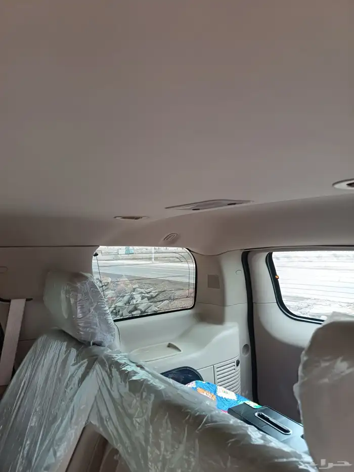 جمس يوكن 2013 اسود نظيف للبيع 3