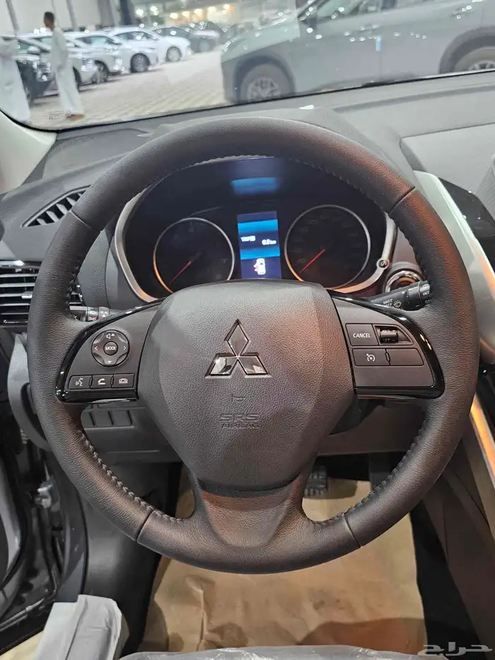 ميتسوبيشي اكلبس كروس نص فل 2025 6