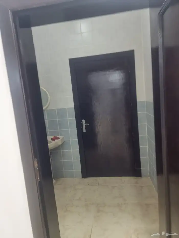 للاجار شثة حي بدر خمس غرف 1