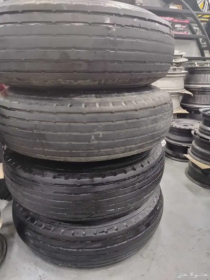 جنوط 98 وكاله نضيقه معا طقم بوالين 900 16 نضيف 0