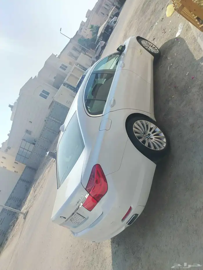 2010 BMW 730 IL 2