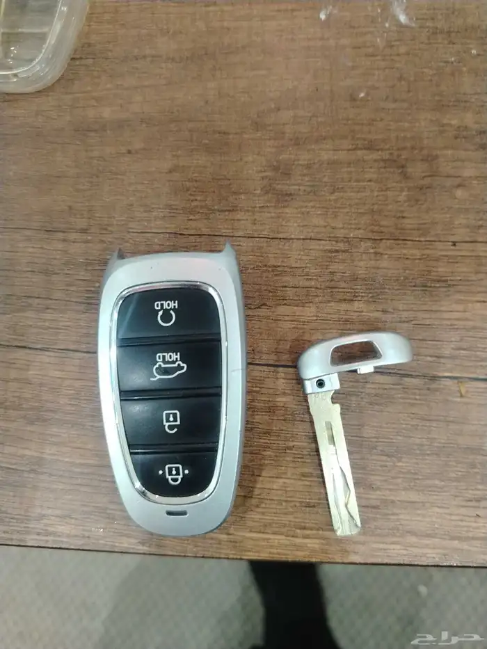 مفتاح ازيرا كامل للبيع 2