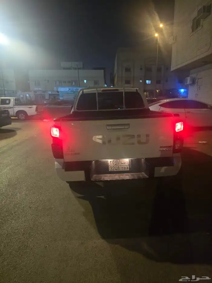 ايسوزو ديماكس 2022 9