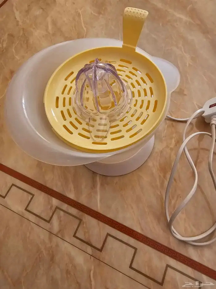 عصارة حمضيات كهربائية Emoji 1