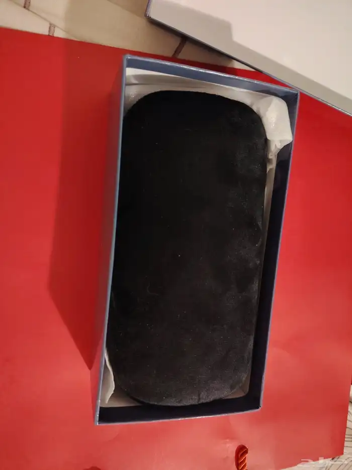 نظارات قوتشي اصليه مع ملحقاتها 1