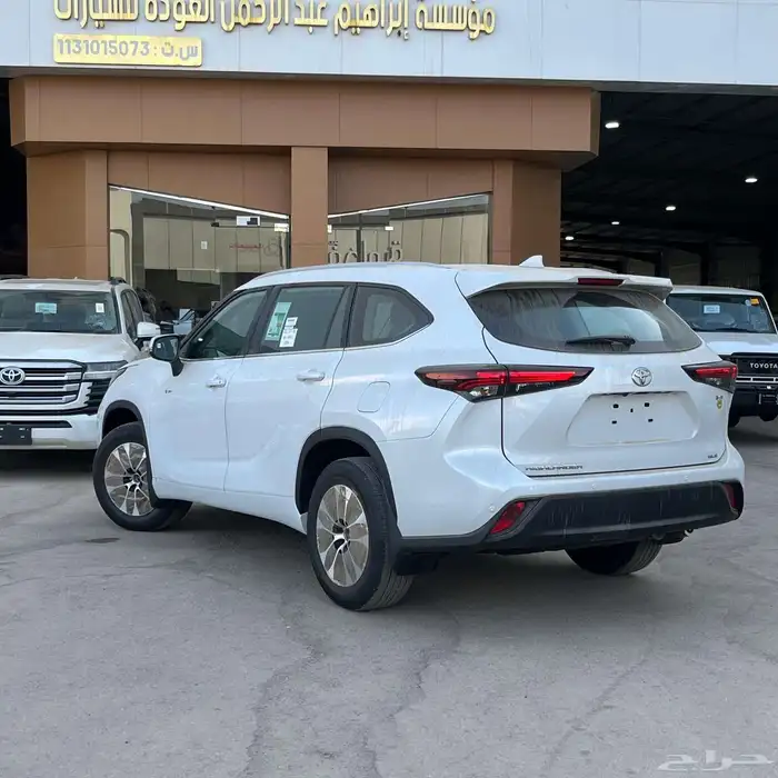 تويوتا هايلاندر gle هايبرد 2025 عرض اليوم -التسليم فوري 1
