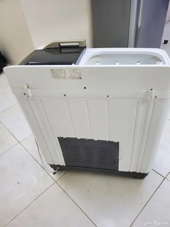 غساله توشيبا استخدام خفيف وجديده 2