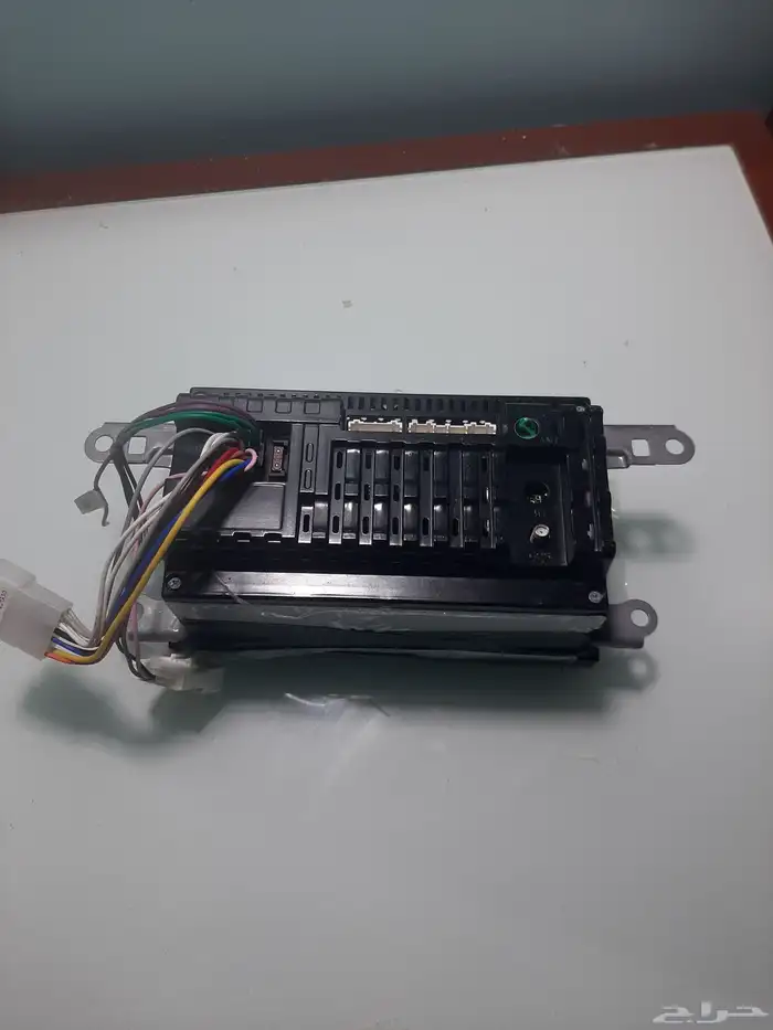 شاشه يارس 2016 3