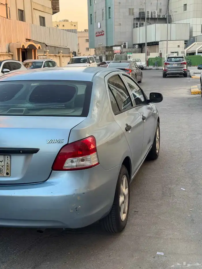 تيوتا ياريس 2012 5