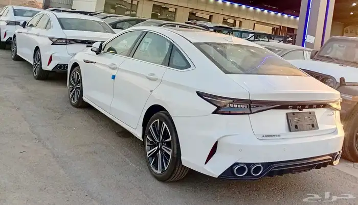 شيري اريزو 8 لاكجيري 2025 10