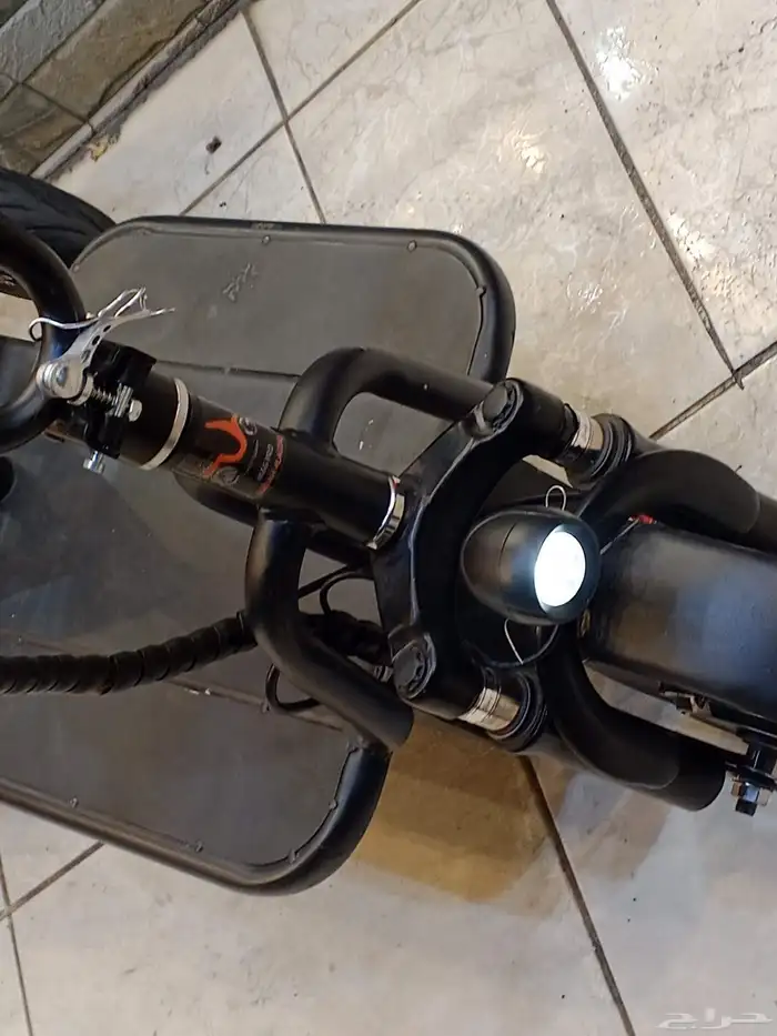 اسكوتر كهربائي 4