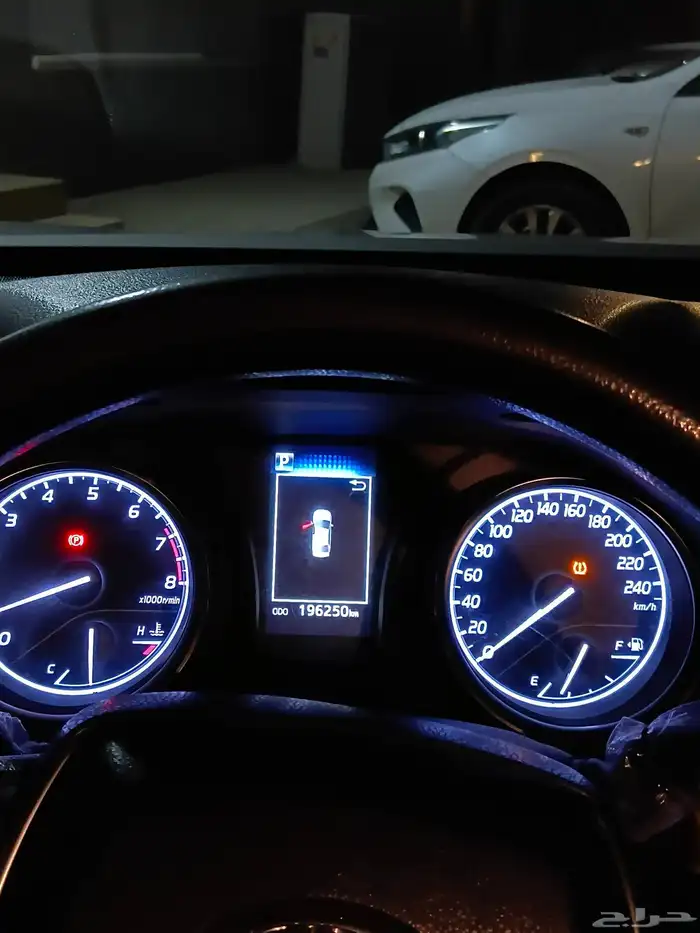 كامري موديل 2020 للبيع باقي عليها من البنك الراجحي الدفعة ال 4