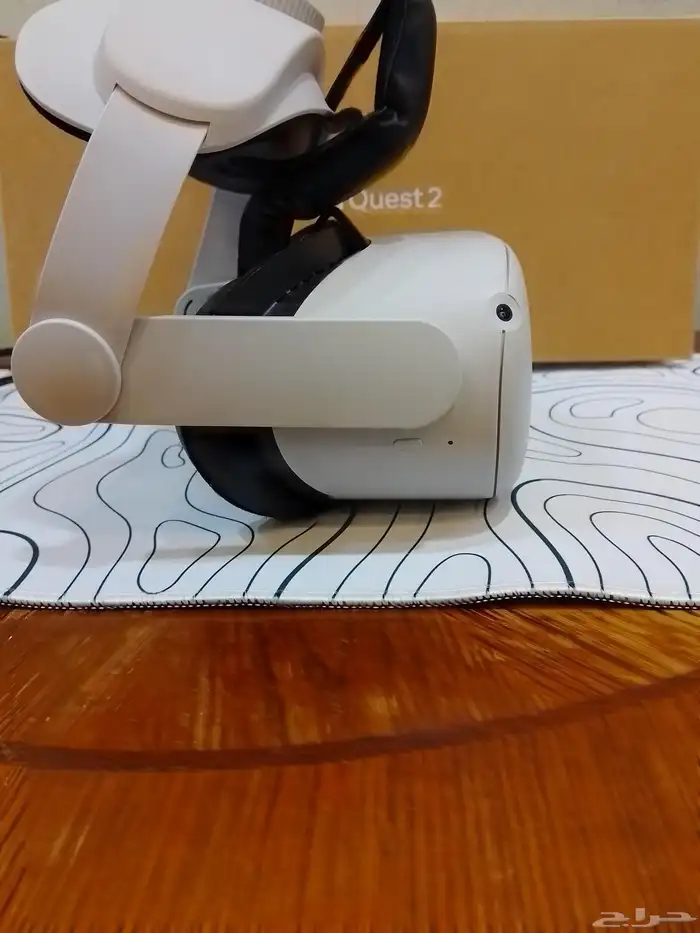 نظيف جدا  حزام اضافي استخدام شهرين vr quest 2 3