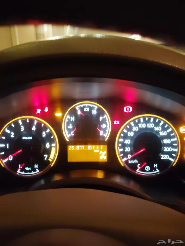 نيسان ارمادا 2010 24