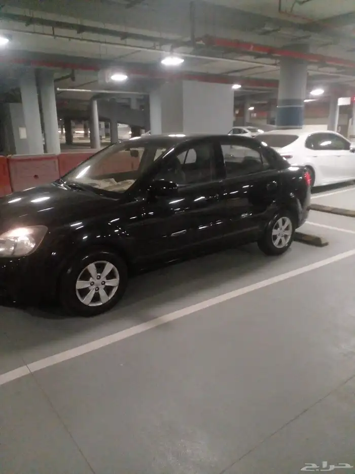 كيا ريو سياره مستعمل نطيفه 7