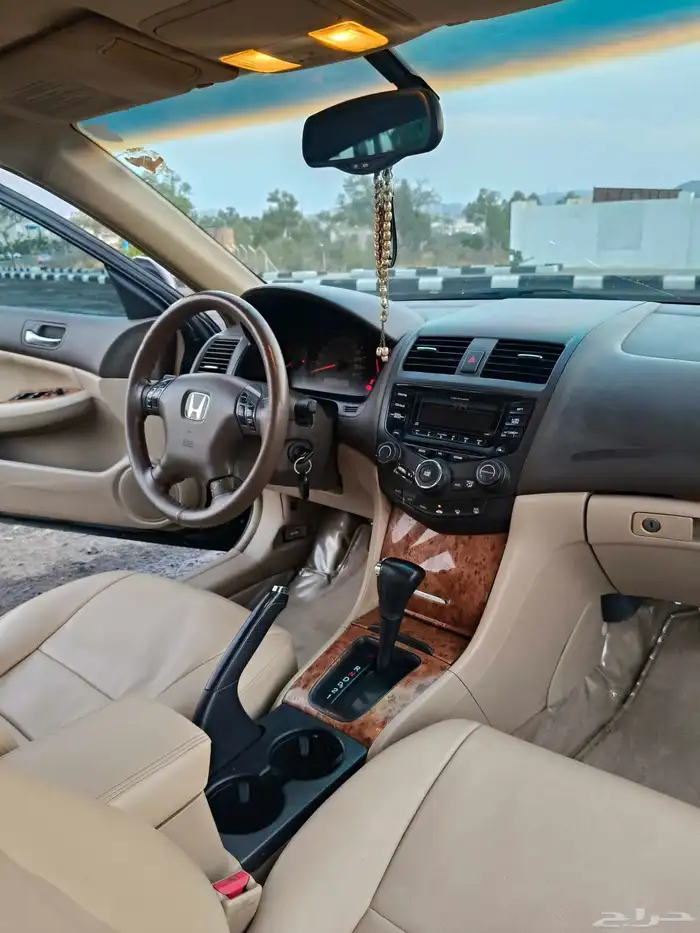 هوندا اكورد 2005 فل كامل 17