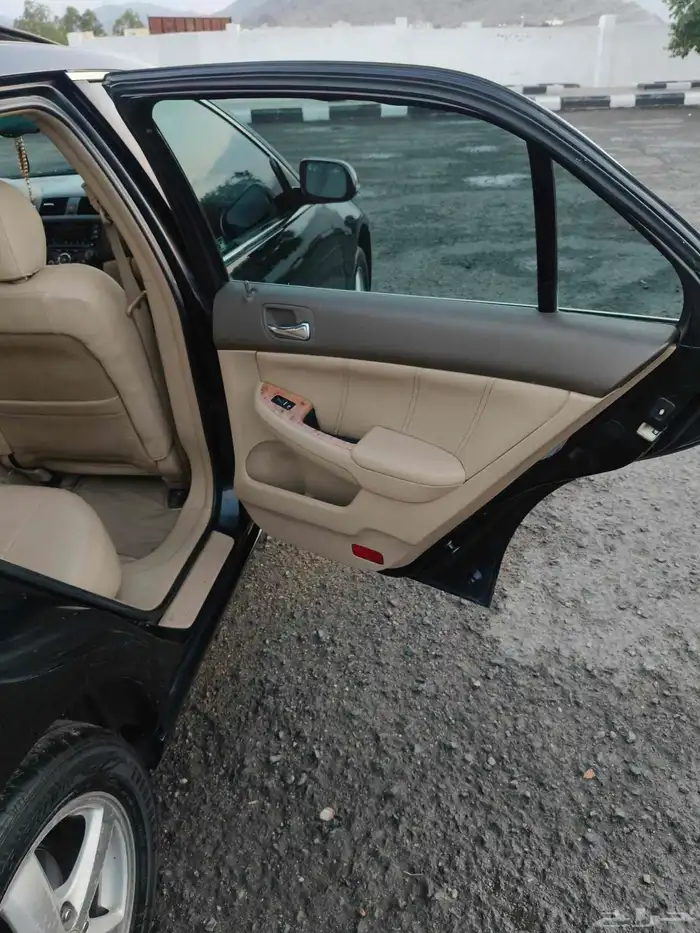 هوندا اكورد 2005 فل كامل 12