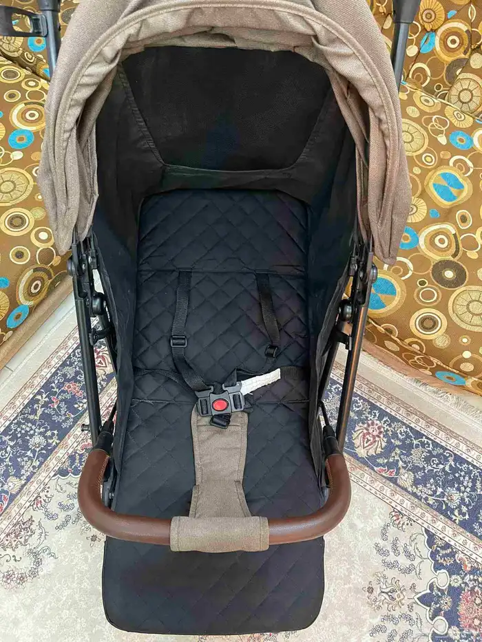 عرببه اطفال سترولر طياره جديده تماما تطلع الكابينه 4