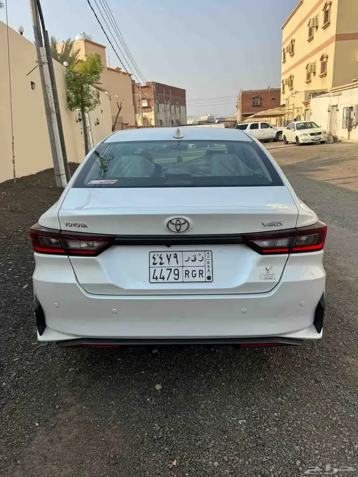 تويوتا يارس 2024l 1