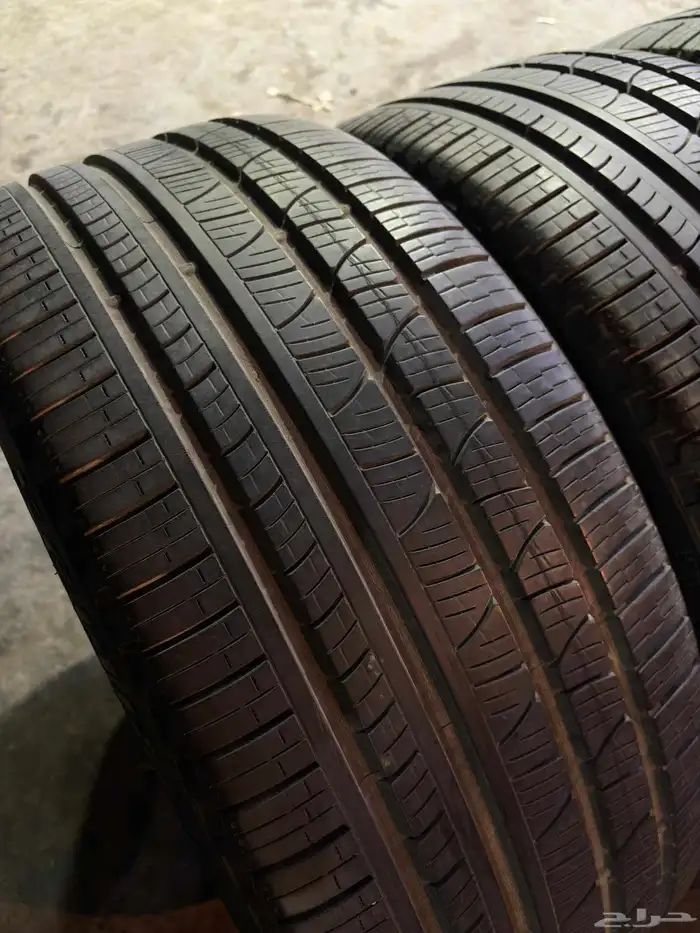 275 40 22 بريلي رنج روفر 2