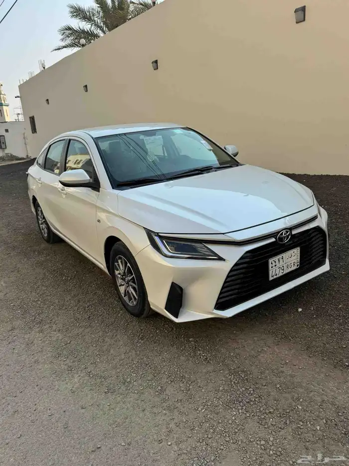 تويوتا يارس 2024l 3