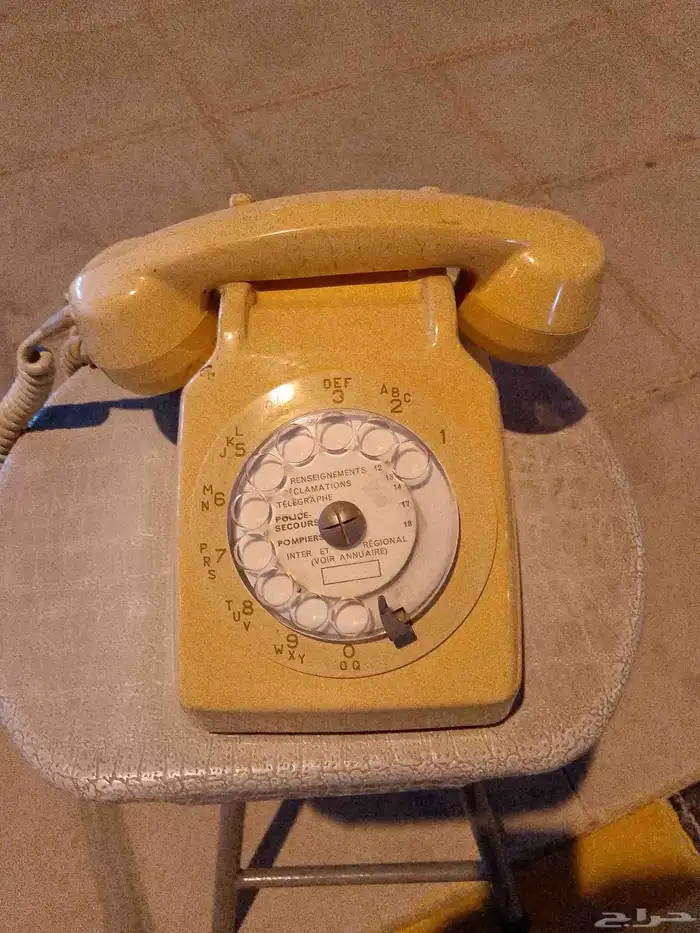 تلفون قرص قديم فرنسي 0