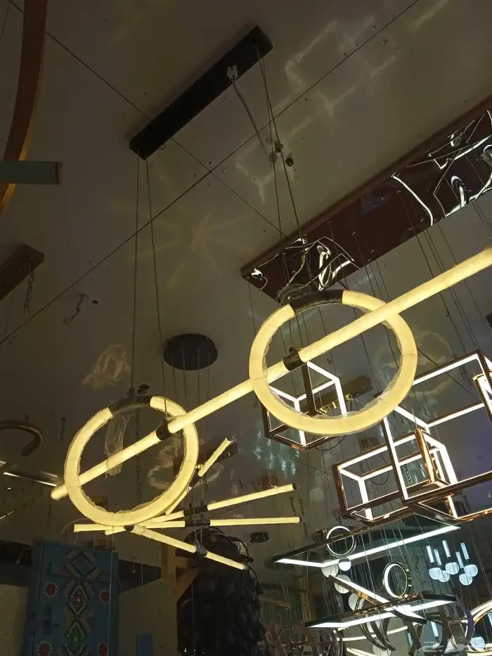 معرض شمس المجره بريده ثريات نيو مودرن جميع الاشكال 1