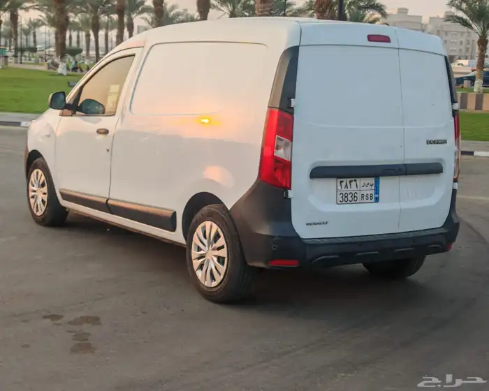 رينو دوكر 2021 4