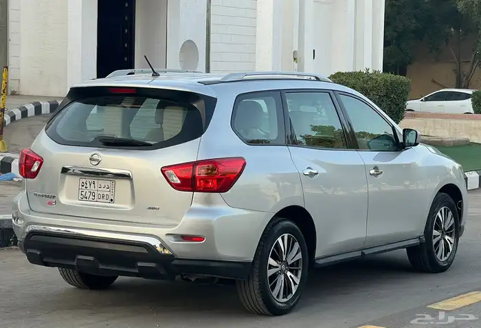 نيسان باثفندر 2018 4