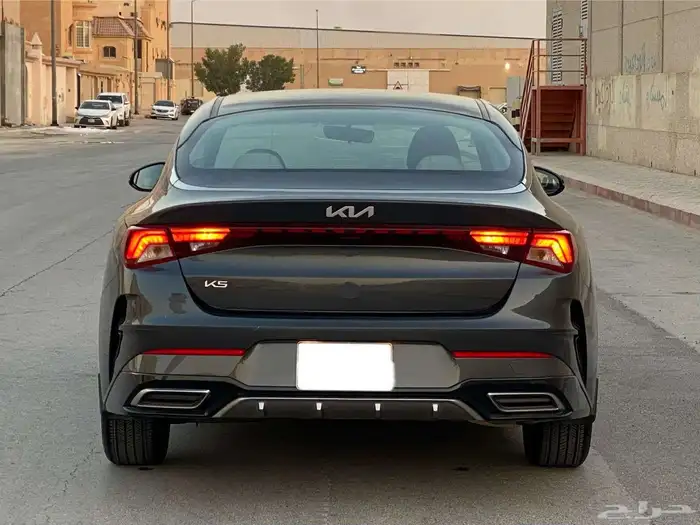 كيا K5 2023 8