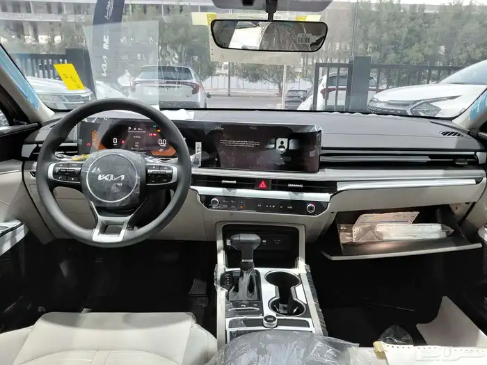 كيا K5 استاندر مطور 2026 بسعر حصري البيع كاش واقساط 7